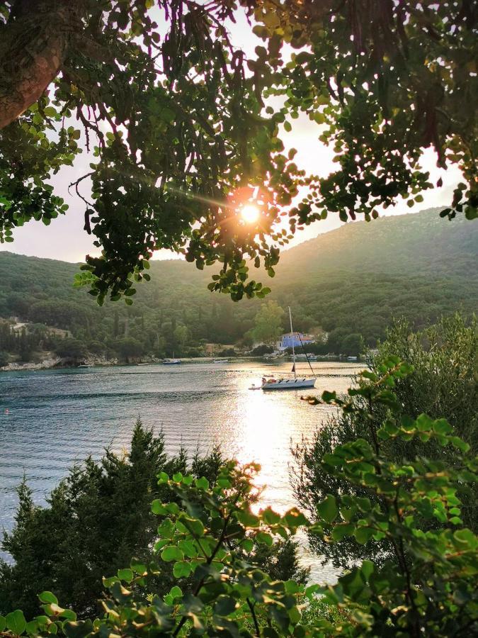 Villa Costa Atheras Bagian luar foto